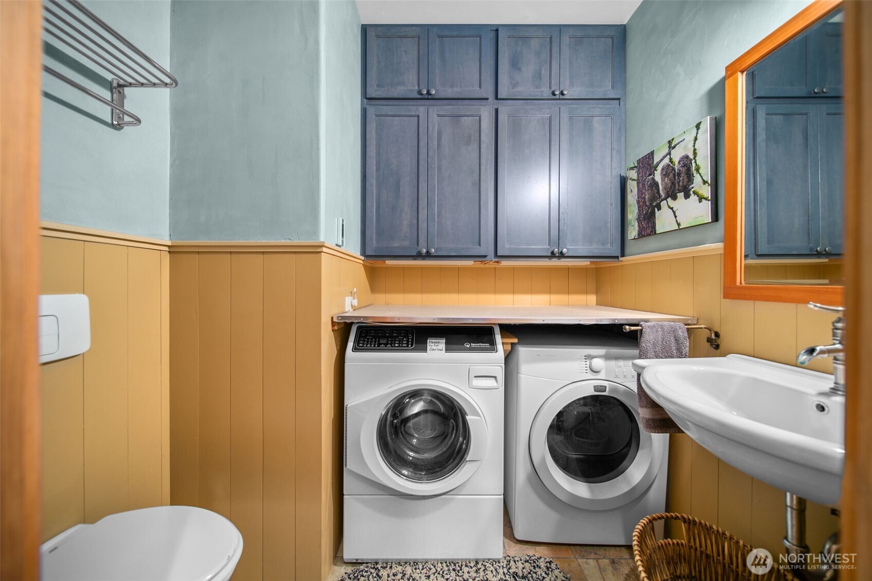 74 Sawtooth View Road Pateros, WA 98846 - Photo 14 of 30 a utility room with dryer and washer