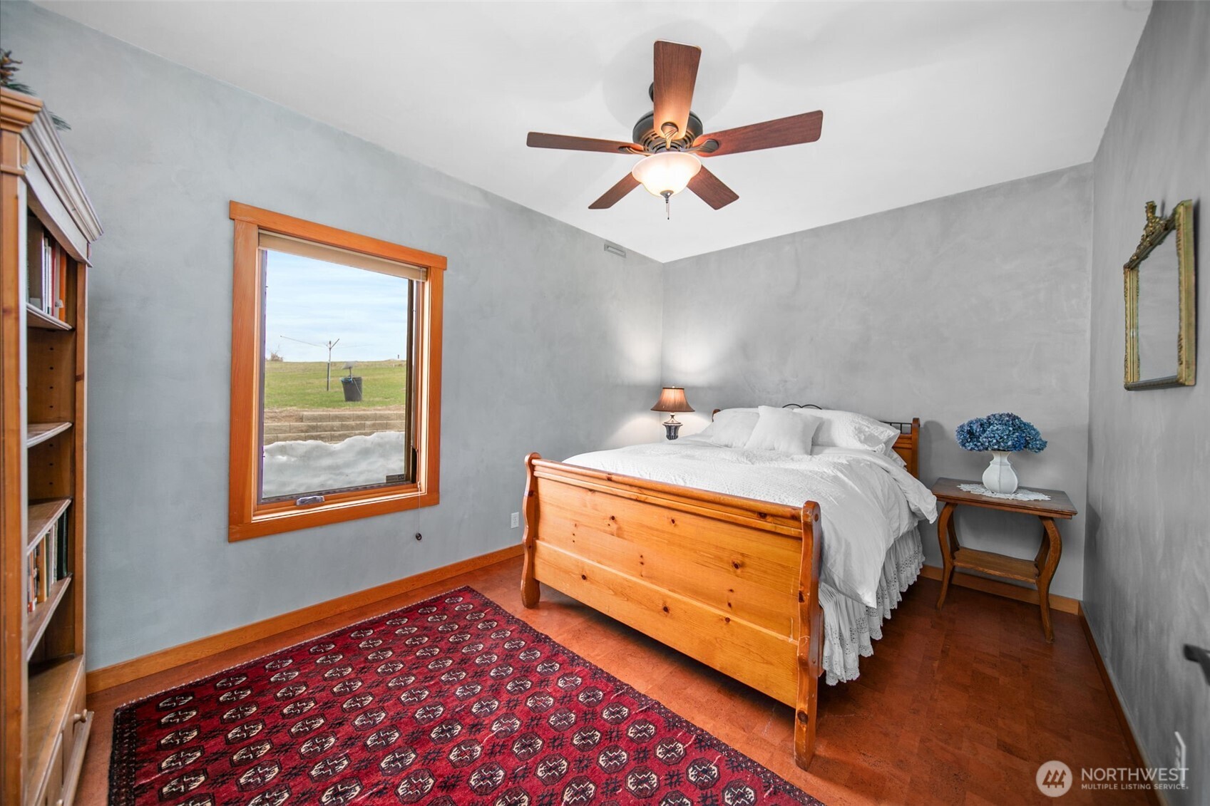 74 Sawtooth View Road Pateros, WA 98846 - Photo 15 of 30 a bedroom with bed and window