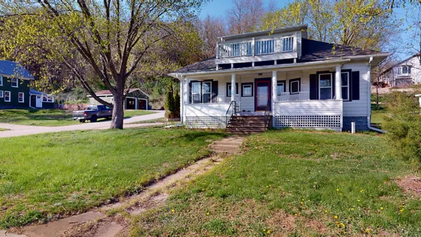 $259,900 | 24658 2nd Street, Trempealeau, WI 54661