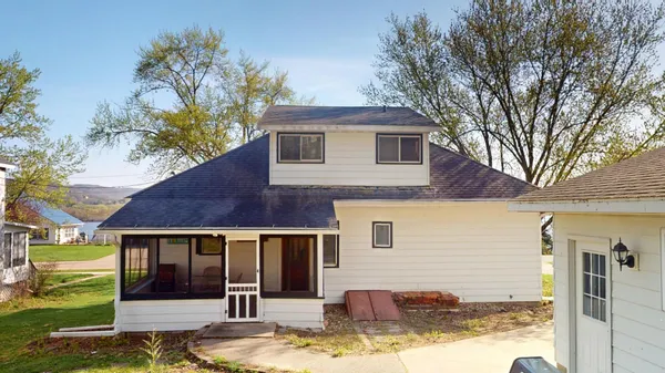 $259,900 | 24658 2nd Street, Trempealeau, WI 54661