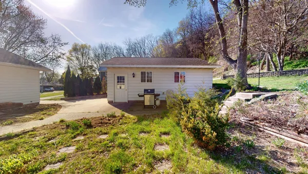 $259,900 | 24658 2nd Street, Trempealeau, WI 54661