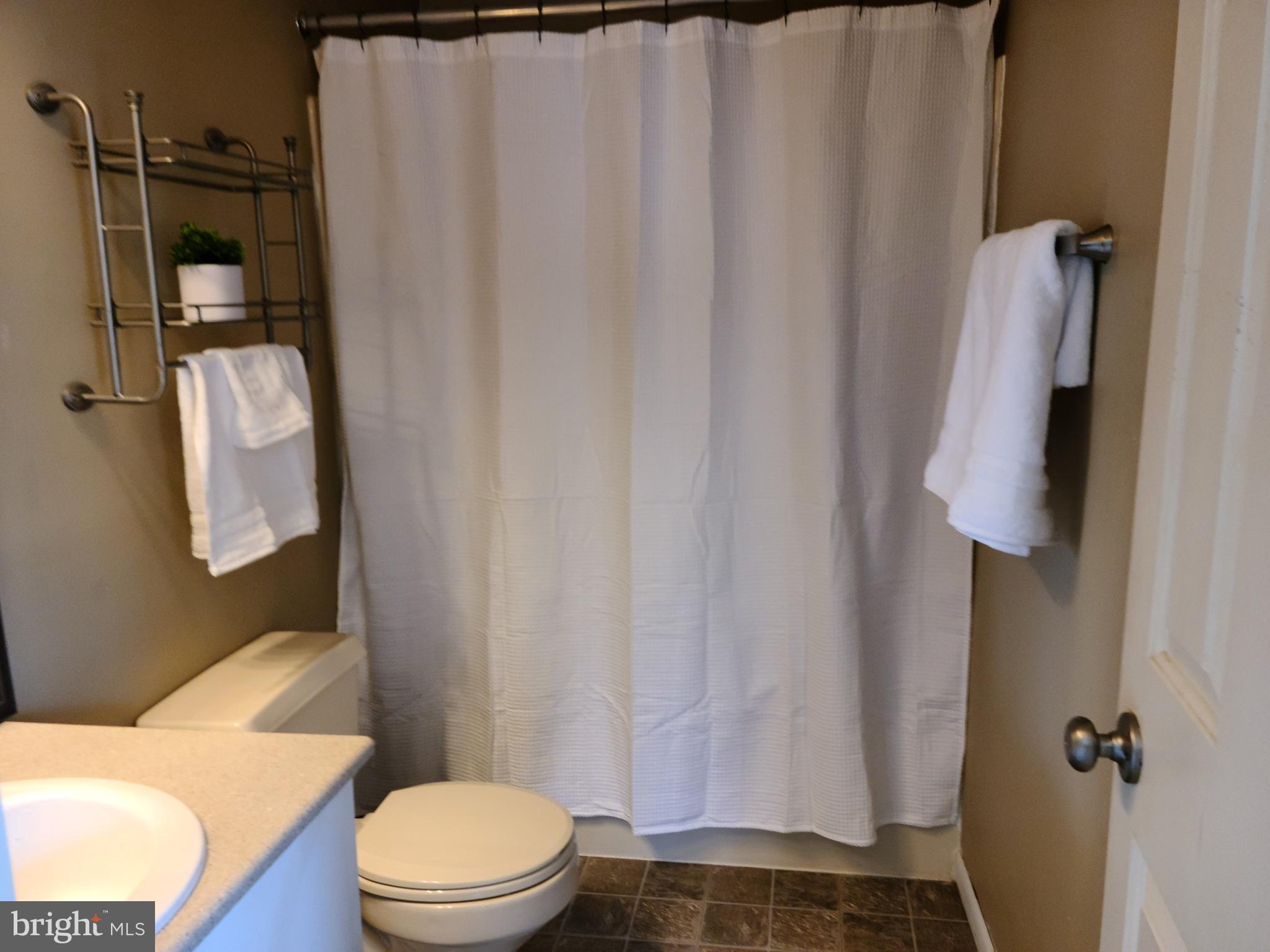 116 Ashley Run Voorhees, NJ 08043 - Photo 16 of 32 Bath