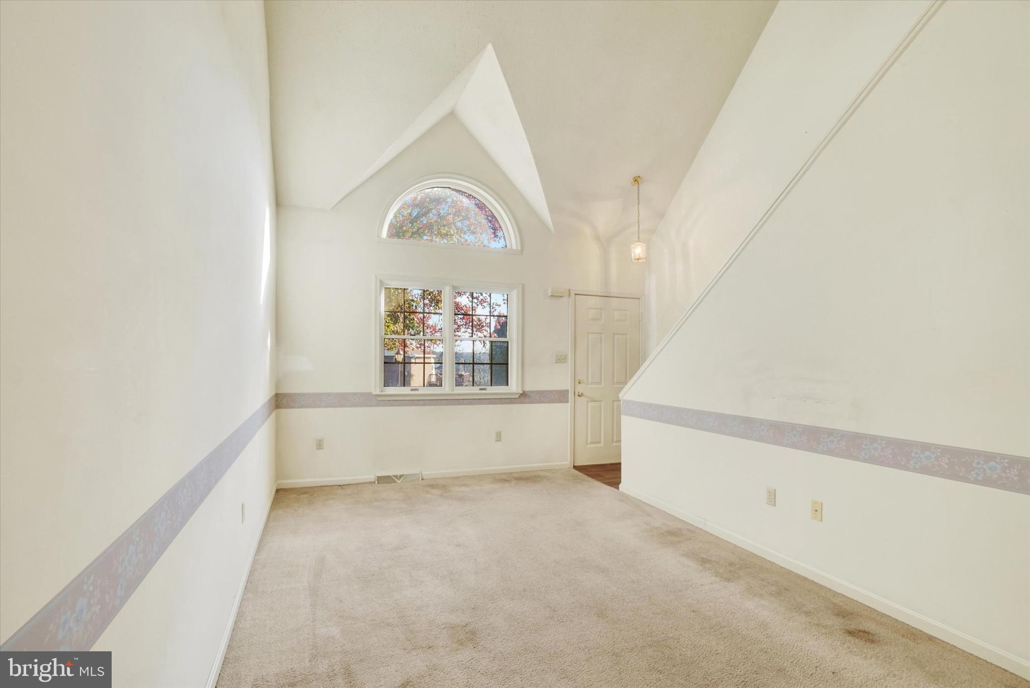 25 Jean Lo Way York, PA 17406 - Photo 8 of 27 a view of empty room with window