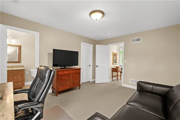 $1,535,000 | 1864 Winchester Drive, Pittsburgh, PA 15241