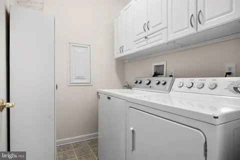 $375,000 | 3 Alexander Drive, Hammonton, NJ 08037