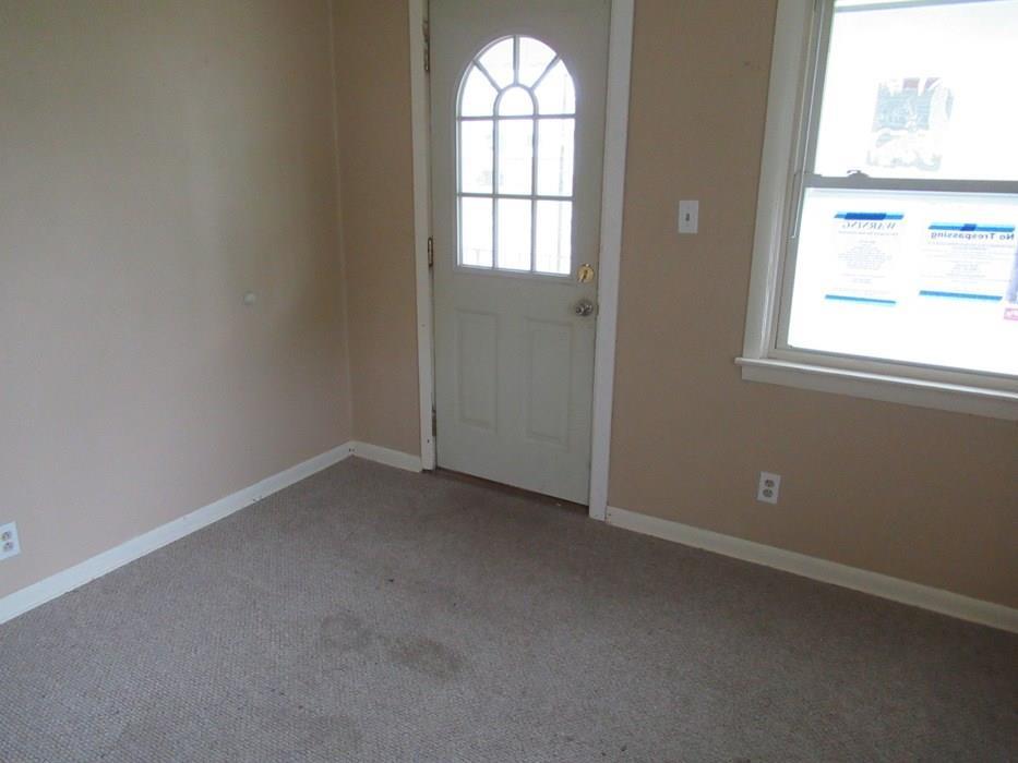 1727 Rutland Avenue Springfield, OH 45505 - Photo 3 of 12 Gallery Image 3
