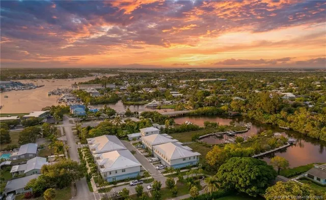 $795,000 | 4692 Southeast Manatee Terrace, Stuart, FL 34997