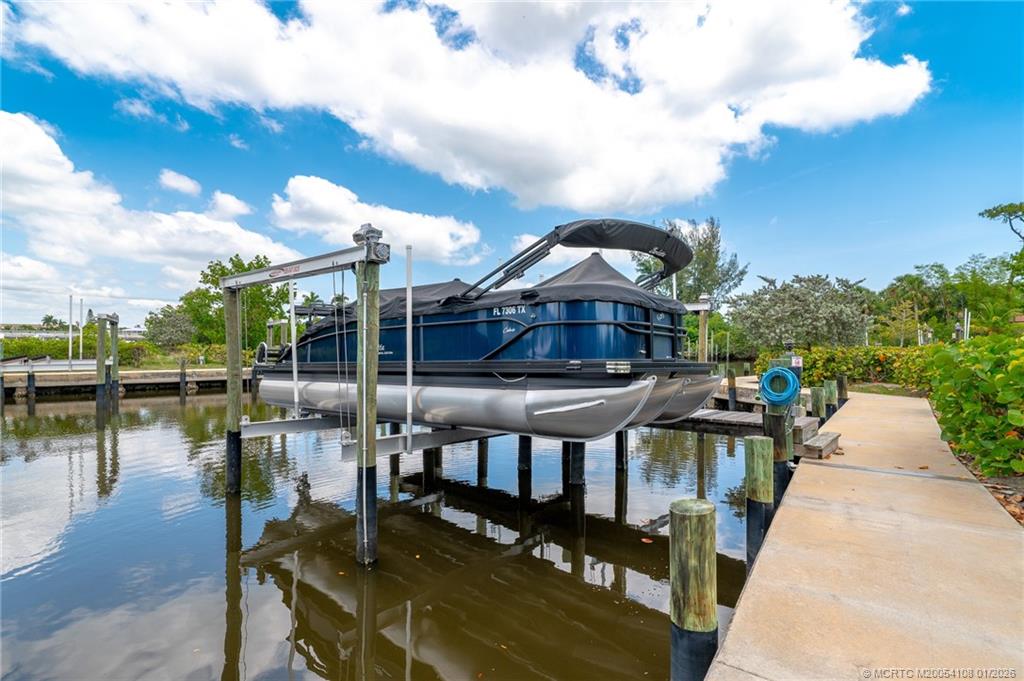 4692 Southeast Manatee Terrace Stuart, FL 34997 - Photo 27 of 29