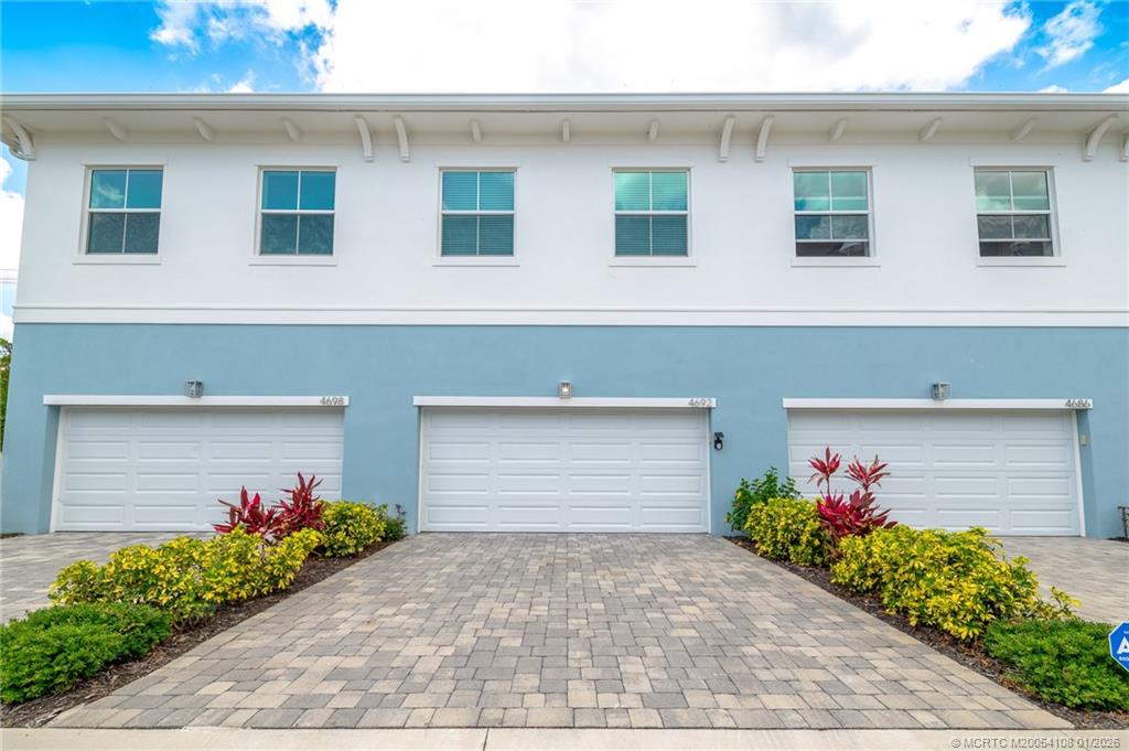 4692 Southeast Manatee Terrace Stuart, FL 34997 - Photo 7 of 29