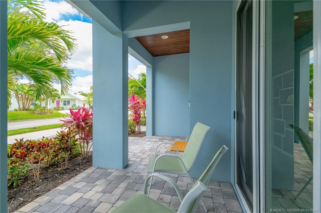 4692 Southeast Manatee Terrace Stuart, FL 34997 - Photo 9 of 29