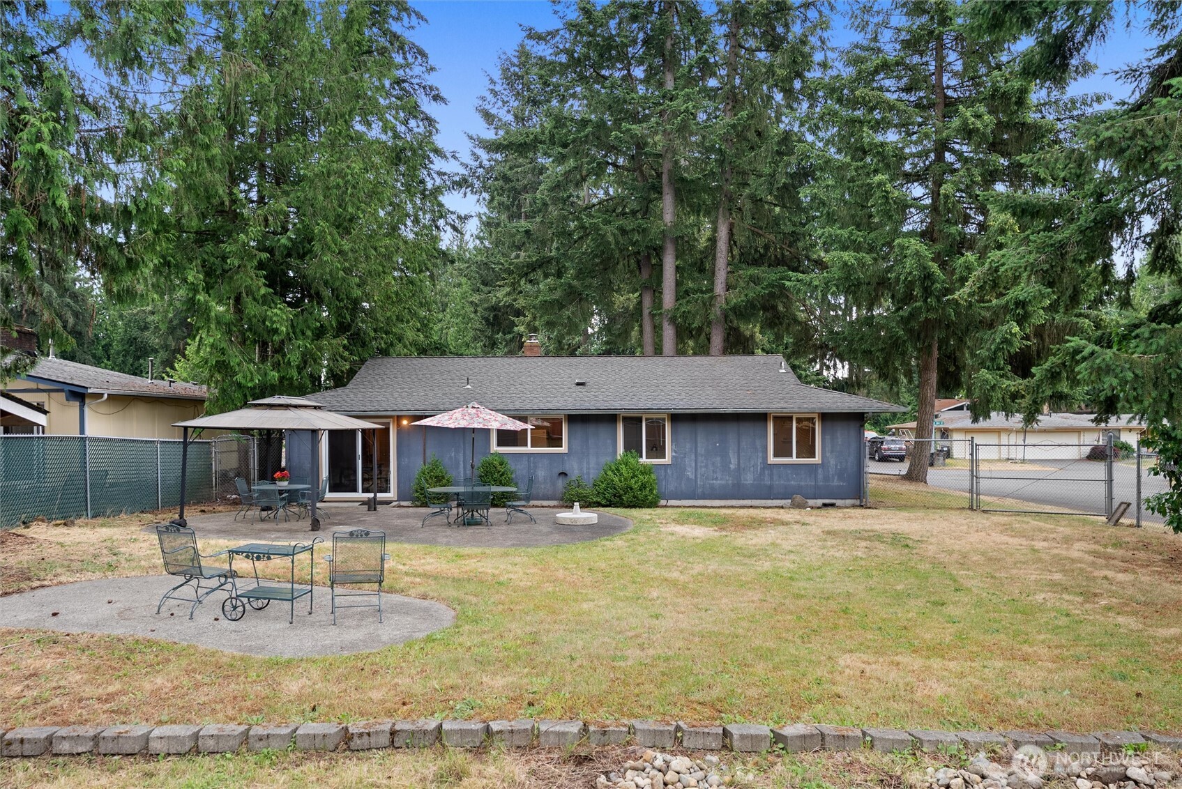 14116 Southeast 144th Street Renton, WA 98059 - Photo 32 of 35