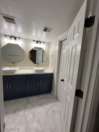 $2,700 | 1611 South 6th Street, Las Vegas, NV 89104