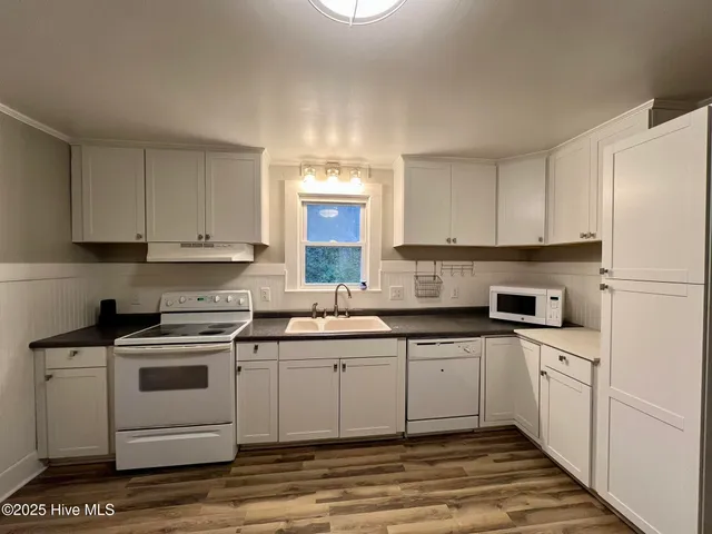 $1,500 | 225 Oakwood Drive, Vass, NC 28394