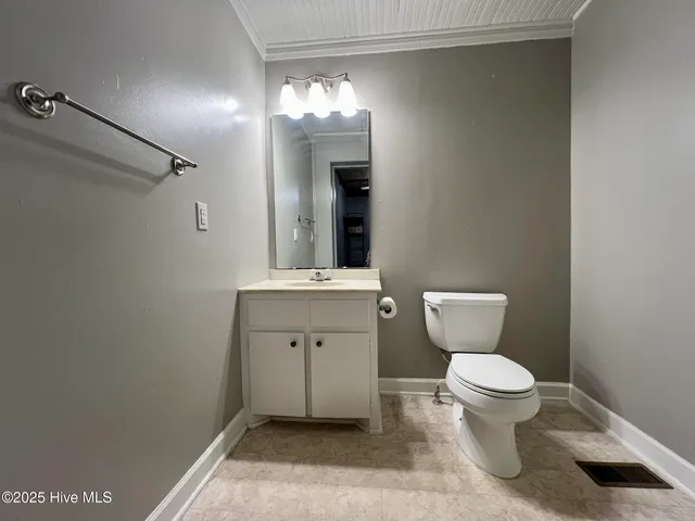 $1,500 | 225 Oakwood Drive, Vass, NC 28394