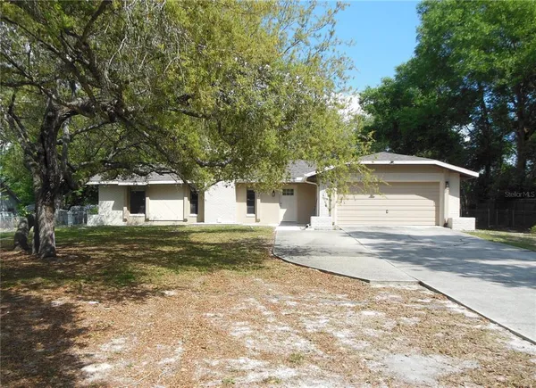$2,200 | 231 Alta Vista Street, DeBary, FL 32713