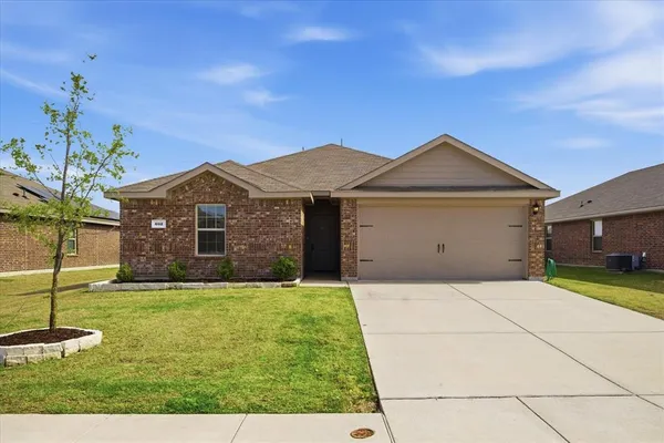 $237,500 | 602 Iron Hill Lane, Royse City, TX 75189