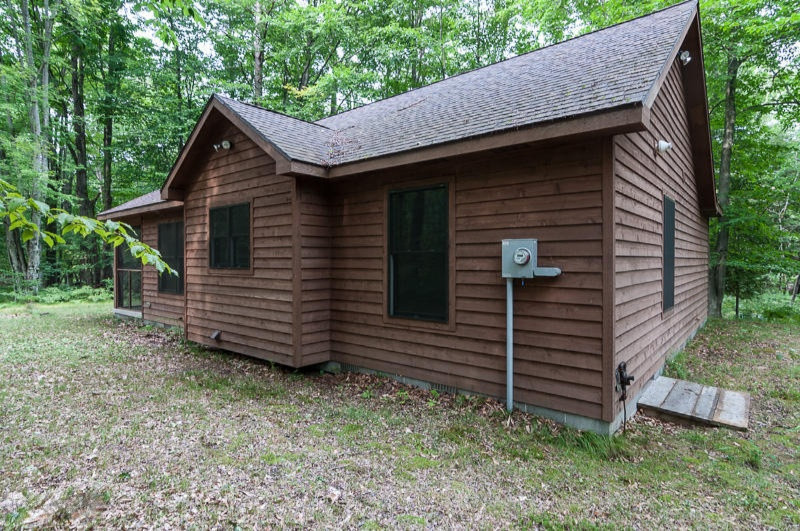 5332 South Taylor Road Branch, MI 49402 - Photo 4 of 24 5332 Taylor Rd Branch MI--SMALL_WEB-- (4