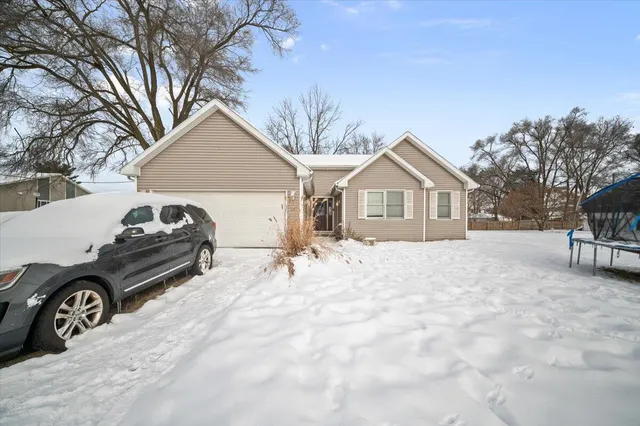 $299,900 | 238 Harvey Street, Lawton, MI 49065