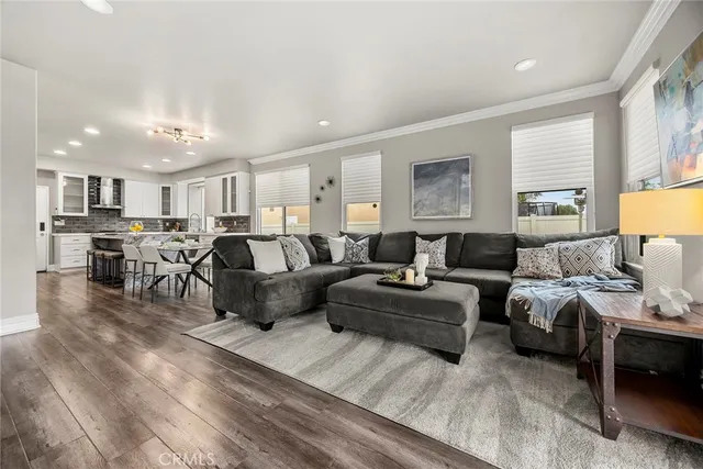 $1,800,000 | 3000 South Sawgrass Court, La Habra, CA 90631