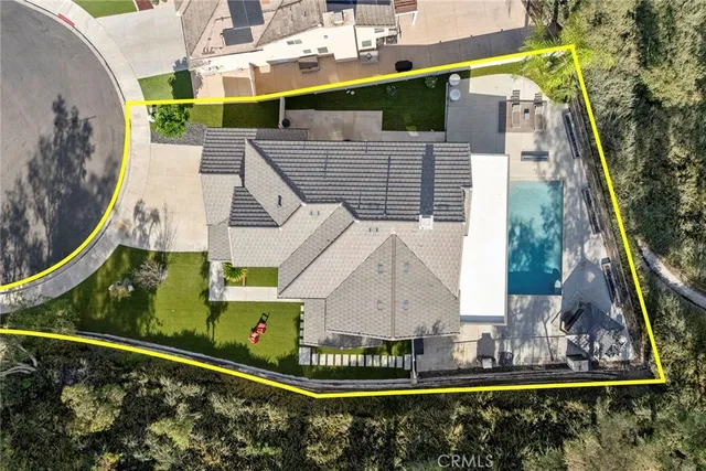 $1,800,000 | 3000 South Sawgrass Court, La Habra, CA 90631