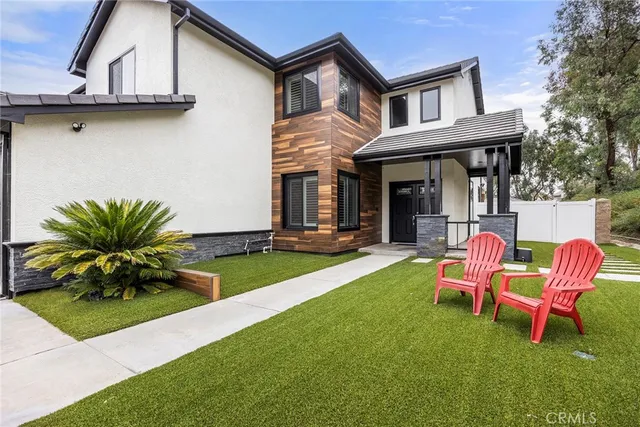 $1,800,000 | 3000 South Sawgrass Court, La Habra, CA 90631