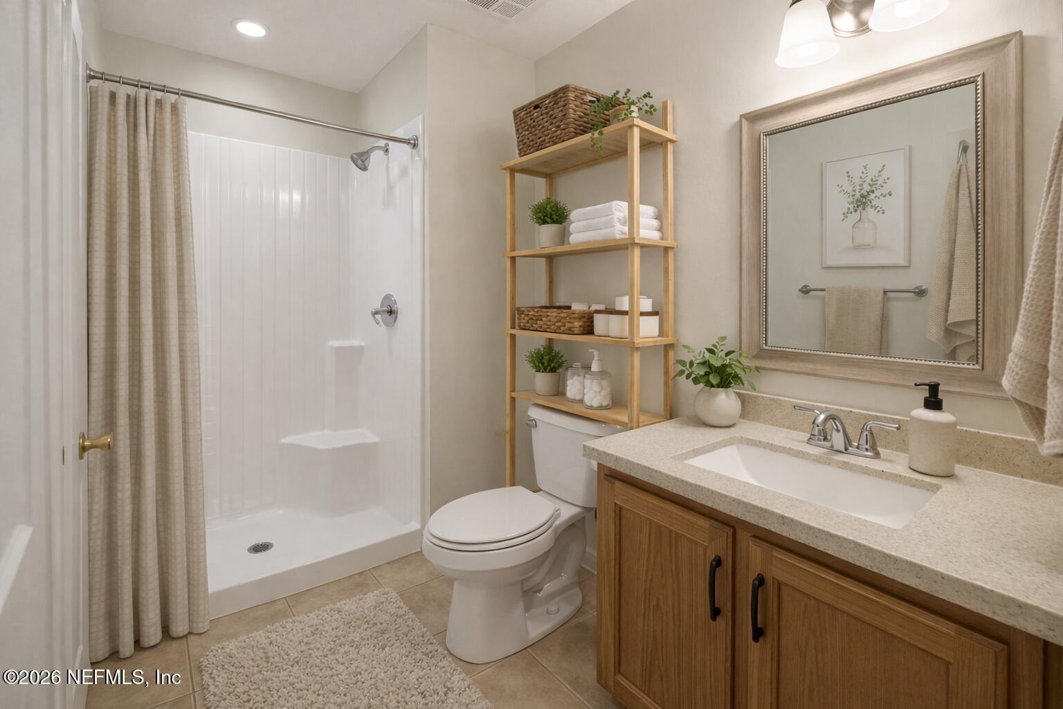 141 Fernery Road, Unit E6 Lakeland, FL 33809 - Photo 9 of 14 Primary Bathroom 01a
