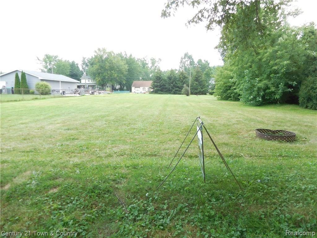 32905 Sutton Road Chesterfield, MI 48047 - Photo 5 of 8