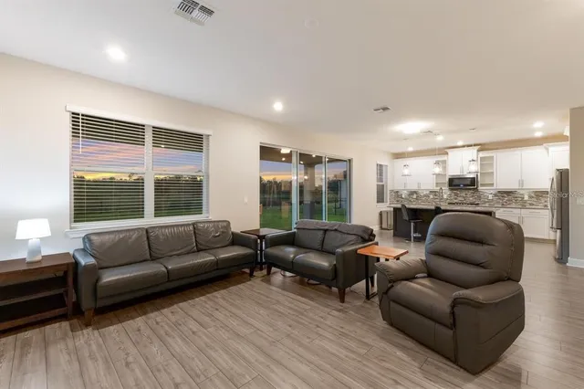 $4,300 | 13742 Green Hammock Place, Lakewood Ranch, FL 34211