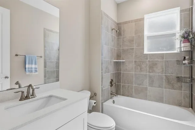 $4,300 | 13742 Green Hammock Place, Lakewood Ranch, FL 34211