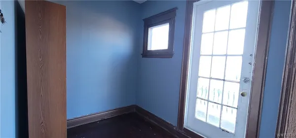 $1,250 | 79 Walden Avenue, Buffalo, NY 14211