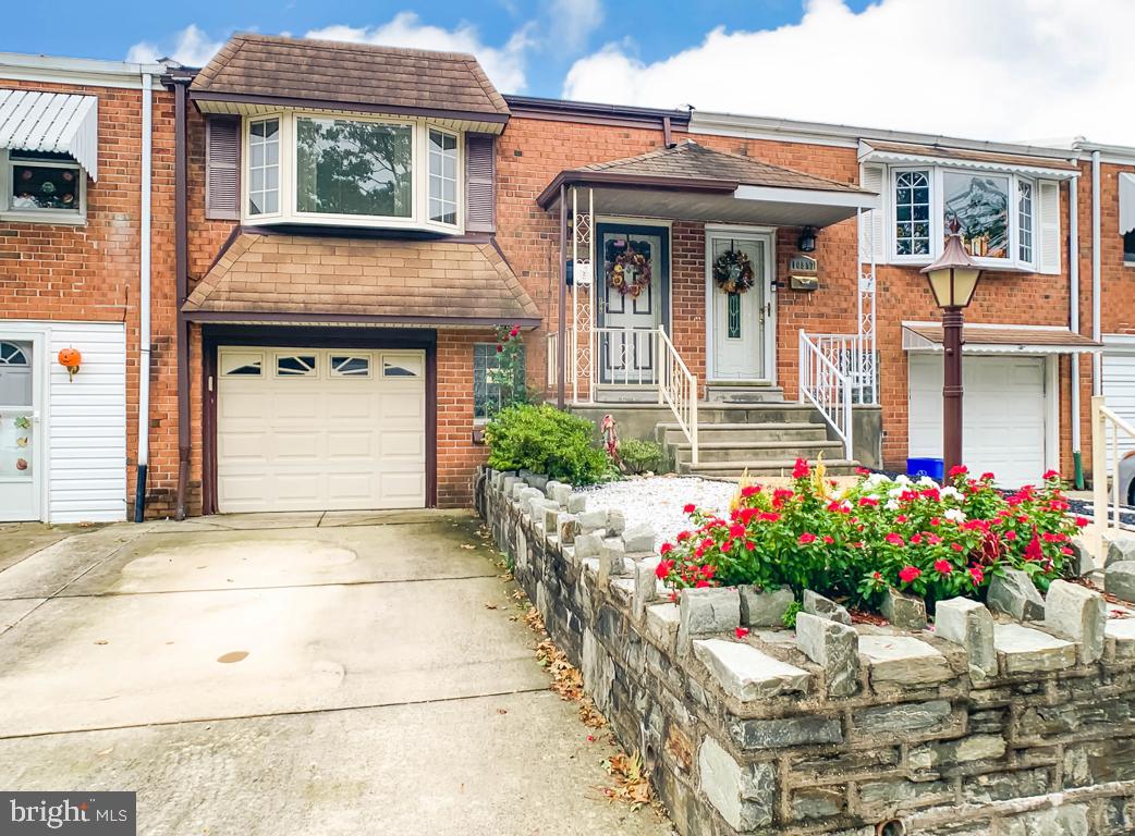 10819 Hawley Road Philadelphia, PA 19154 - Photo 1 of 37 Gallery Image 1