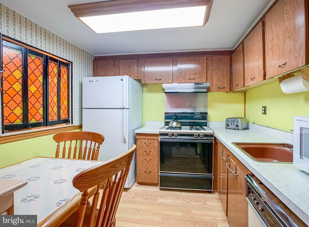 10819 Hawley Road Philadelphia, PA 19154 - Photo 12 of 37 Gallery Image 12