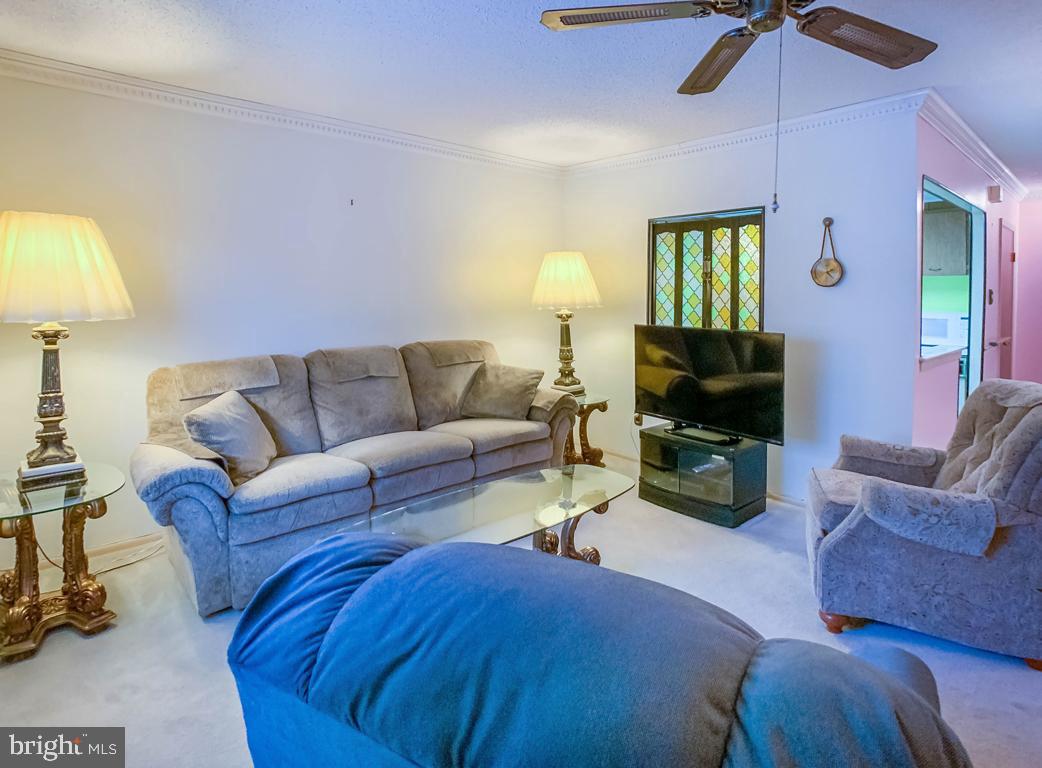 10819 Hawley Road Philadelphia, PA 19154 - Photo 5 of 37 Gallery Image 5