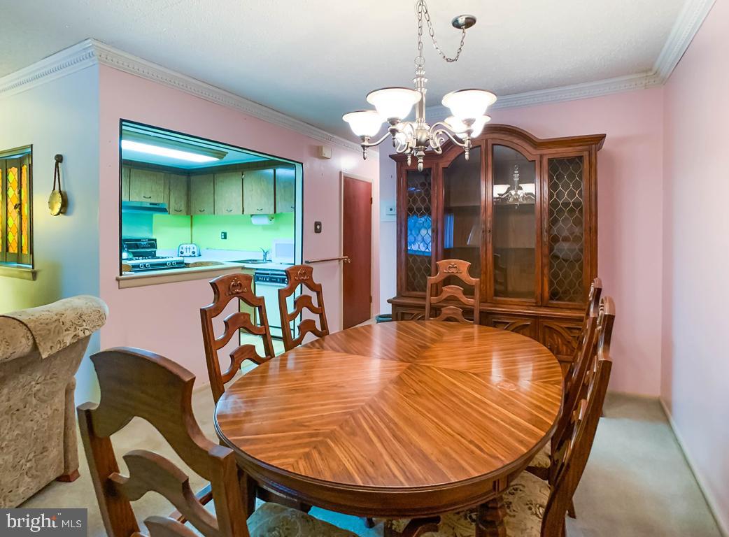 10819 Hawley Road Philadelphia, PA 19154 - Photo 10 of 37 Gallery Image 10