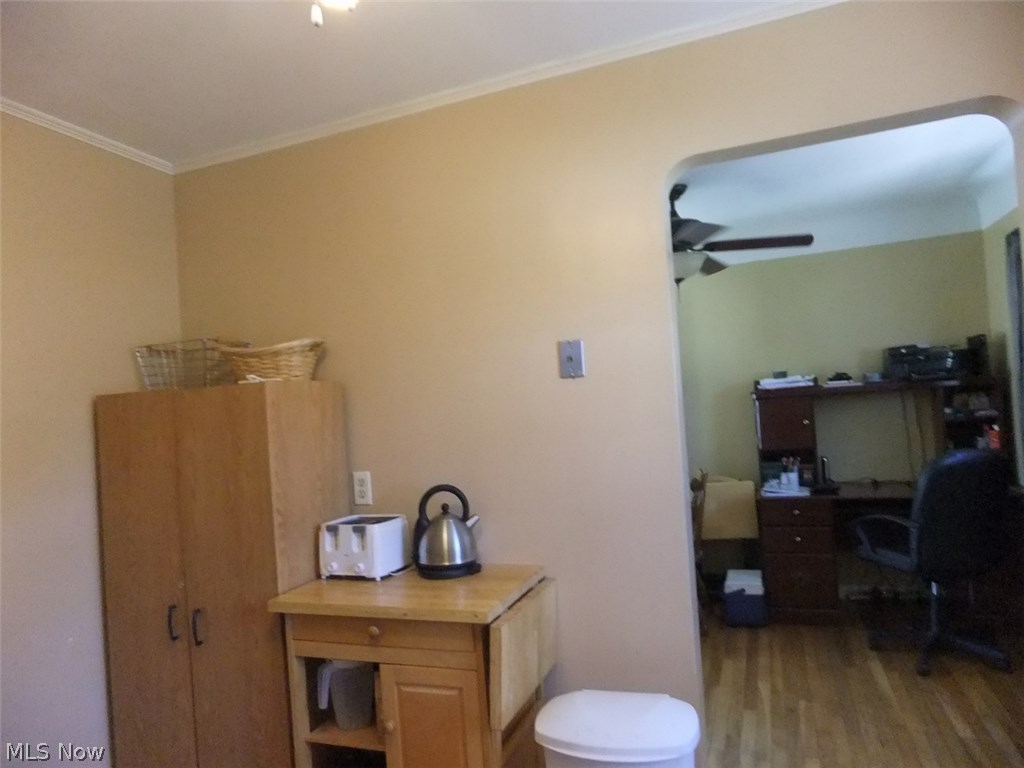 718 Glenhurst Road Willowick, OH 44095 - Photo 19 of 25