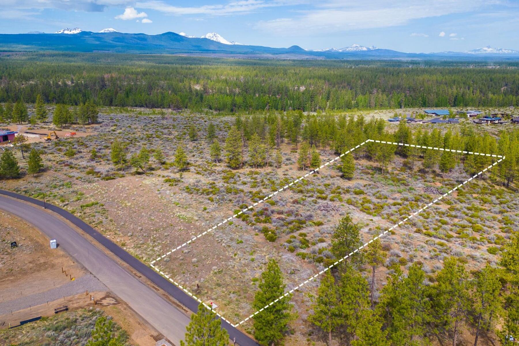 62545 Huntsman Loop Bend Bend, OR 97703 - Photo 3 of 21 batch_2