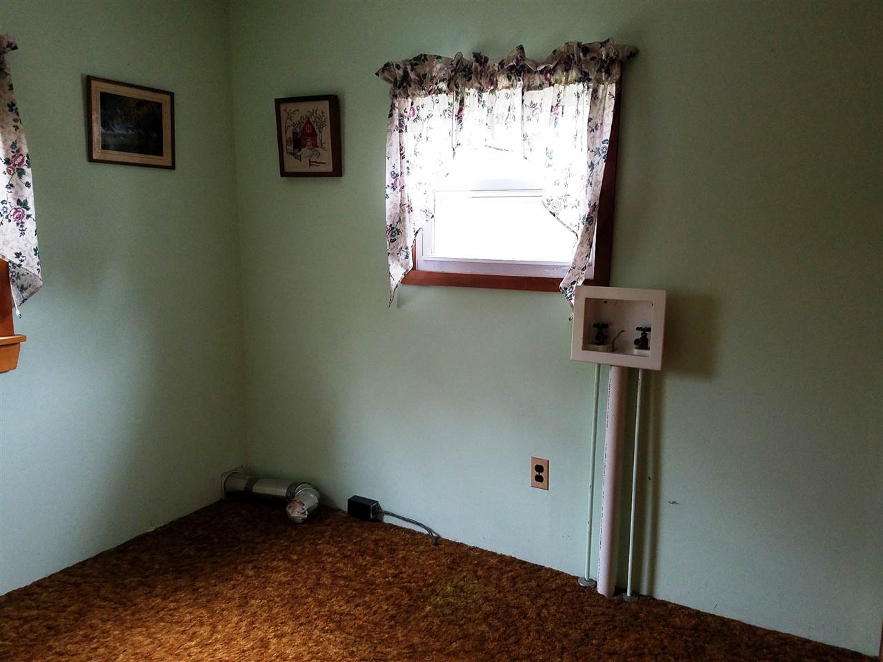 1018 Highway 149 Pawlet, VT 05775 - Photo 17 of 26 Gallery Image 17