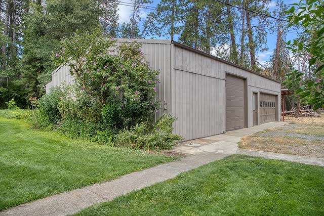 6141 New Hope Road Grants Pass, OR 97527 - Photo 36 of 49 exterior3