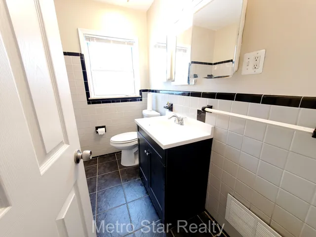 $2,000 | 315 North Minerva Avenue, Royal Oak, MI 48067