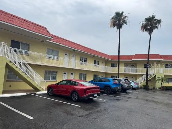 $350,000 | 4103 Gulf Boulevard, Unit 104, St. Pete Beach, FL 33706