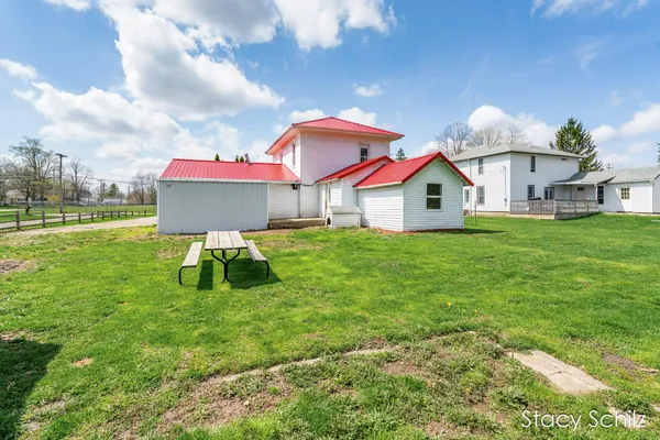 $168,000 | 177 South Maple Street, Vermontville, MI 49096