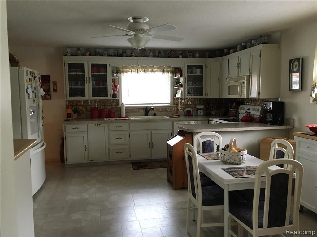 2330 Toben Road Carleton, MI 48117 - Photo 21 of 44 IMG_2183.JPG