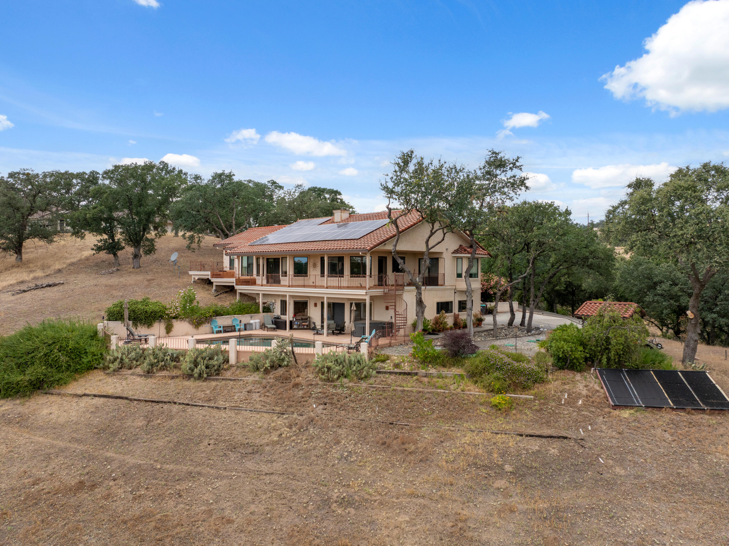 22650 Adobe Road Red Bluff, CA 96080 - Photo 1 of 58 Overview of Back