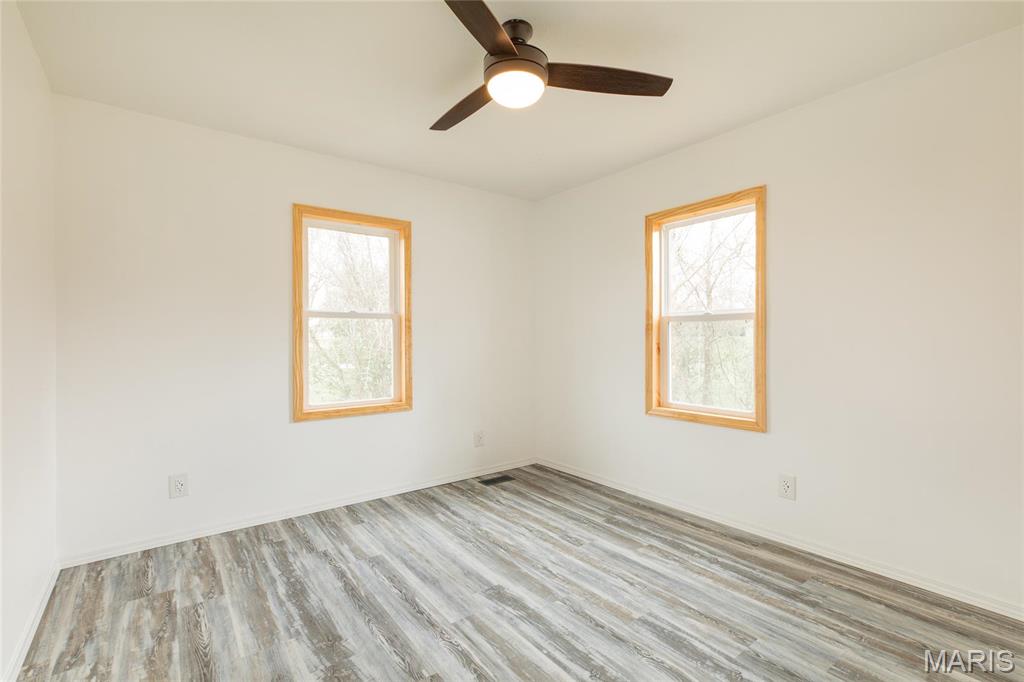 4239 Fosterburg Road Alton, IL 62002 - Photo 29 of 42