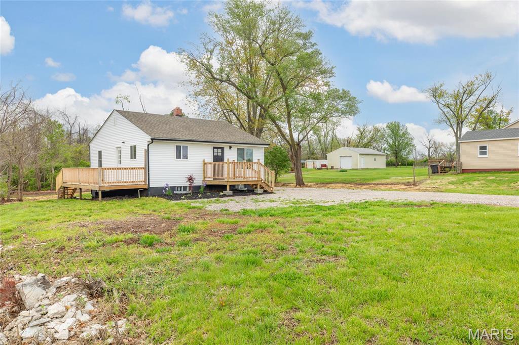 4239 Fosterburg Road Alton, IL 62002 - Photo 3 of 42