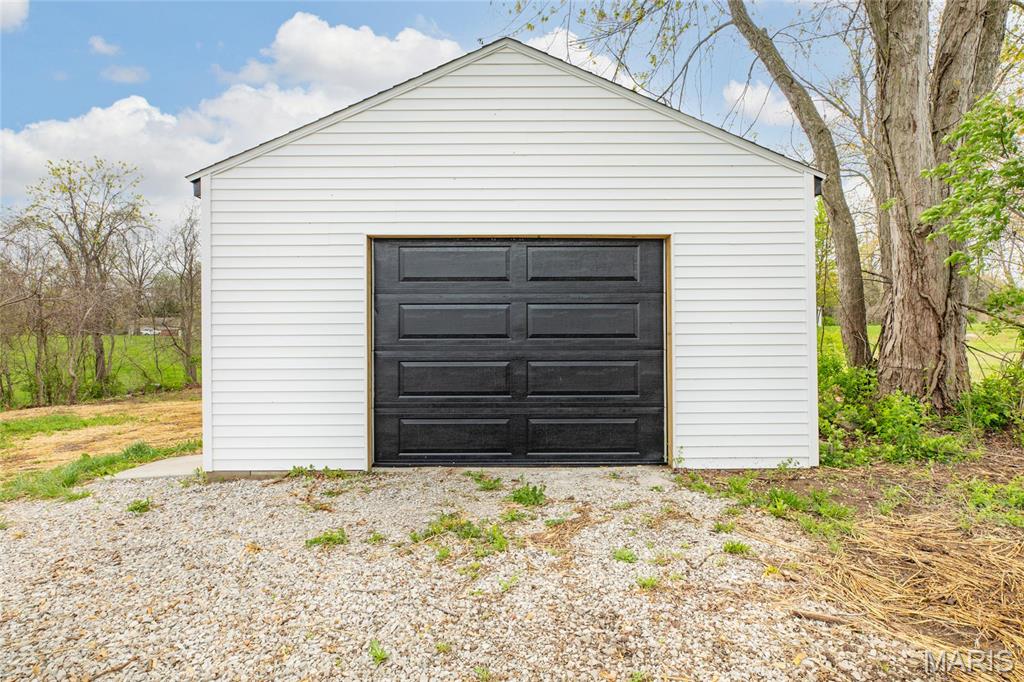 4239 Fosterburg Road Alton, IL 62002 - Photo 10 of 42