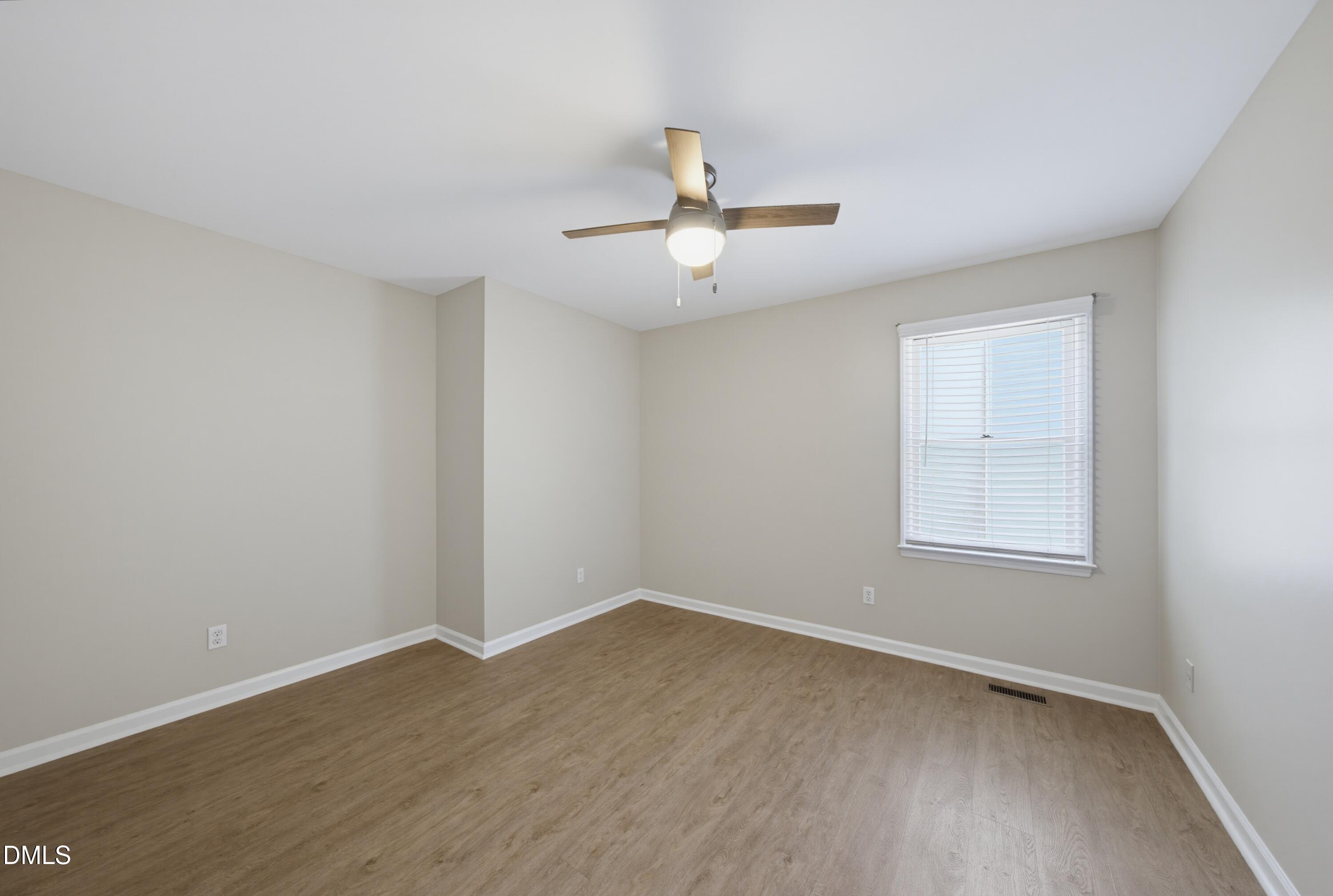 3532 Castlegate Drive Raleigh, NC 27616 - Photo 15 of 24 DSC08816