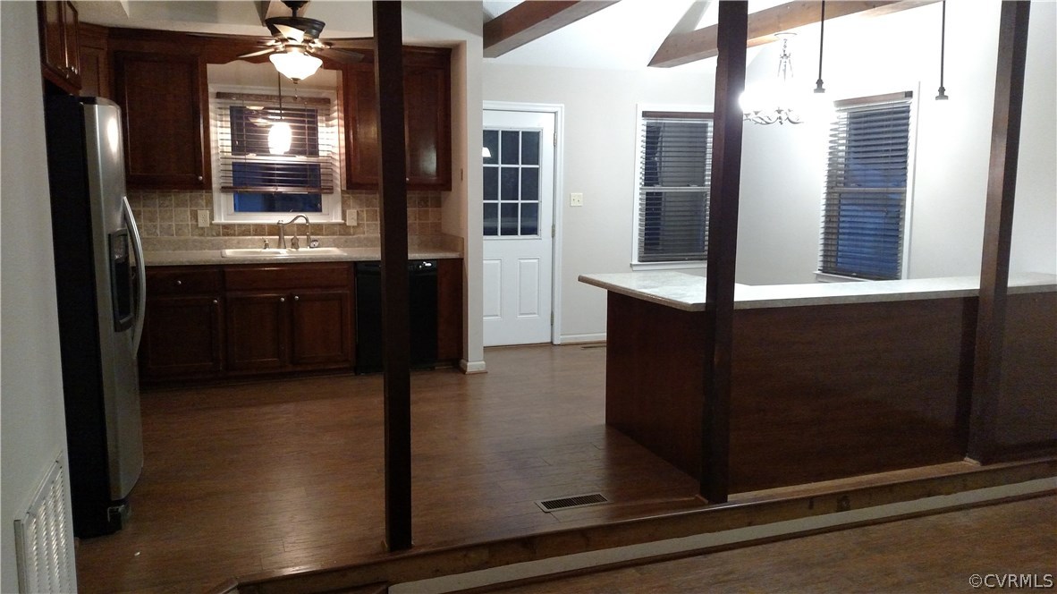 3137 Fielding Road Colonial Heights, VA 23834 - Photo 4 of 21