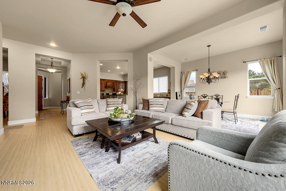 7865 Peavine Trail Court Reno, NV 89523 - Photo 11 of 33 Great Room3 1000x700