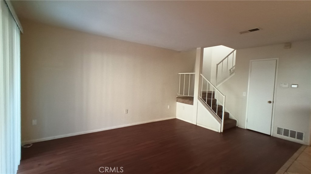 4859 Jackson Street Riverside, CA 92503 - Photo 5 of 7